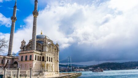 Çekişmeli Boşanma Davalarında İstanbul’un Öne Çıkan Hukuk Büroları